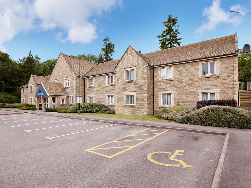 Travelodge Cirencester Dış mekan fotoğraf