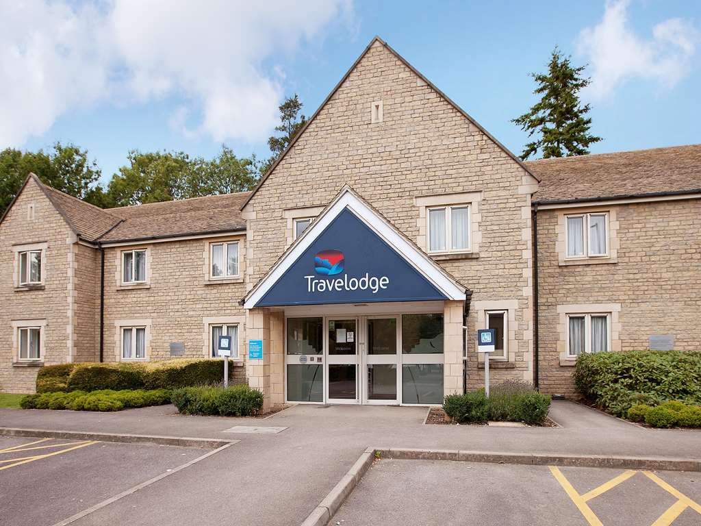 Travelodge Cirencester Dış mekan fotoğraf