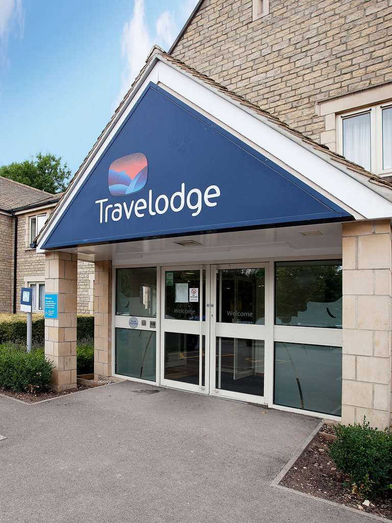 Travelodge Cirencester Dış mekan fotoğraf